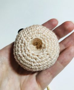 tête ashana elfe cupidon amour saint valentin patron crochet gratuit facile débutant poupée amigurumi