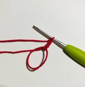 noeud ashana elfe cupidon amour saint valentin patron crochet gratuit facile débutant poupée amigurumi