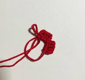 noeud ashana elfe cupidon amour saint valentin patron crochet gratuit facile débutant poupée amigurumi