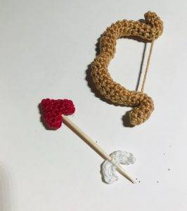 flèche ashana elfe cupidon amour saint valentin patron crochet gratuit facile débutant poupée amigurumi