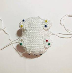 patte lapine tsum tsum patron crochet gratuit décoration débutant facile pâques oeuf