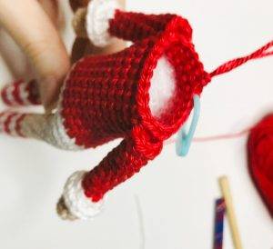 body elerinna christmas elf crochet pattern doll amigurumi beginner free