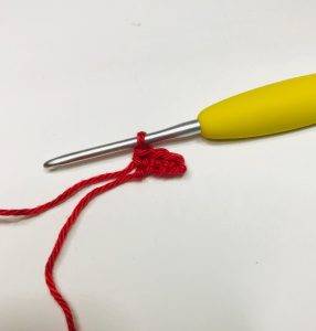 chaussures elerinna elfe de noël patron crochet poupée amigurumi débutant gratuit