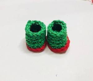 chaussures elerinna elfe de noël patron crochet poupée amigurumi débutant gratuit