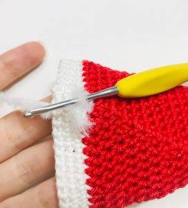 beanie elerinna christmas elf crochet pattern doll amigurumi beginner free