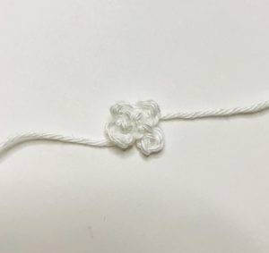 flocon de neige elerinna elfe de noël patron crochet poupée amigurumi débutant gratuit