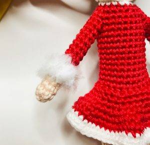 sleeves elerinna christmas elf crochet pattern doll amigurumi beginner free