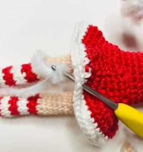 dress elerinna christmas elf crochet pattern doll amigurumi beginner free