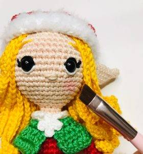 cape elerinna christmas elf crochet pattern doll amigurumi beginner free