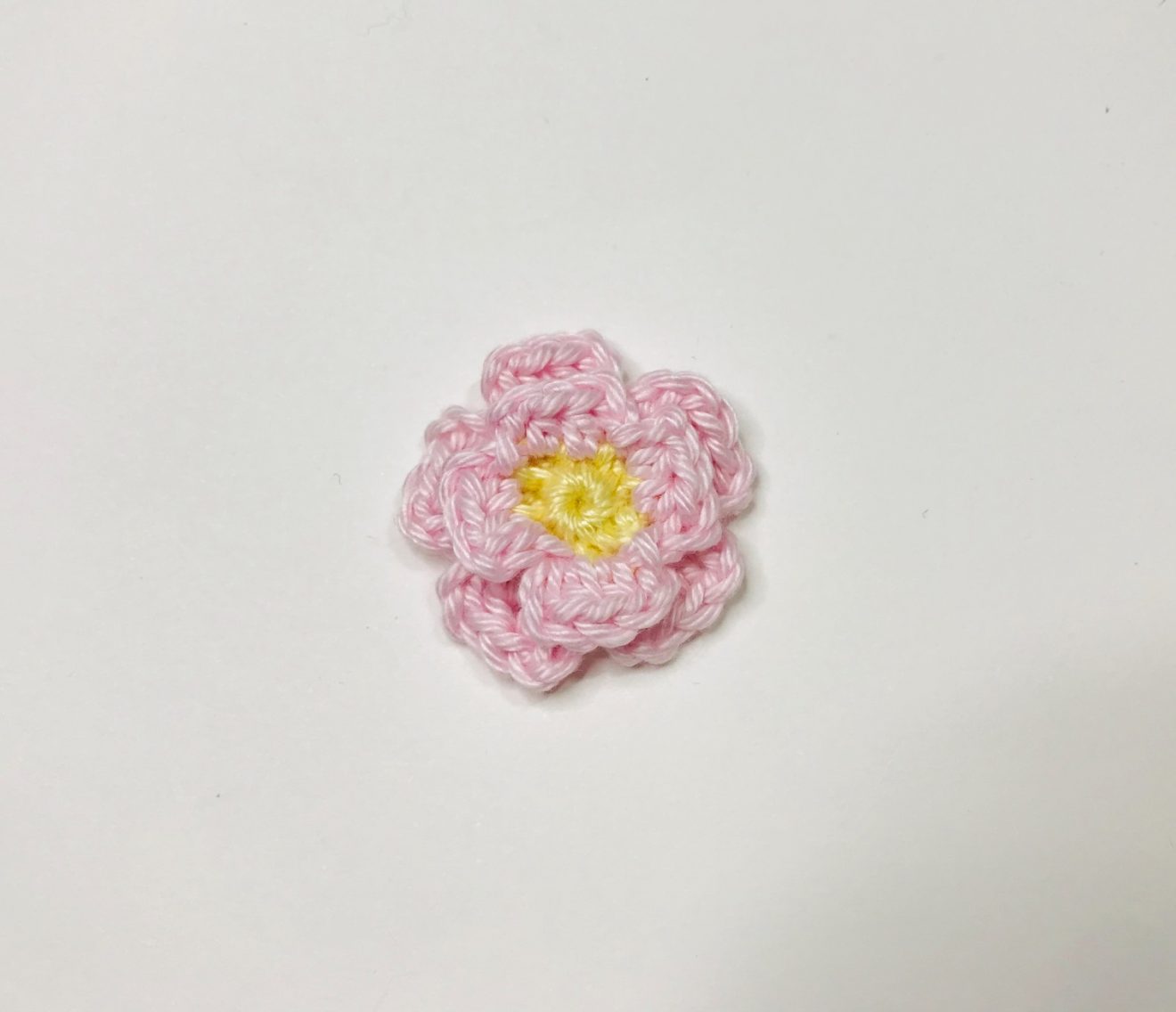 Crochet Flower ring Free crochet pattern My Rainbow Crochet