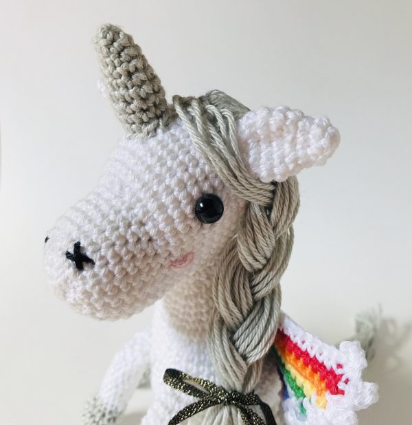 patron crochet victoria licorne