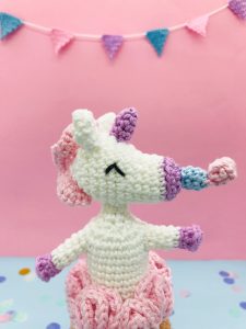 crochet pattern unicorn birthday cupcake