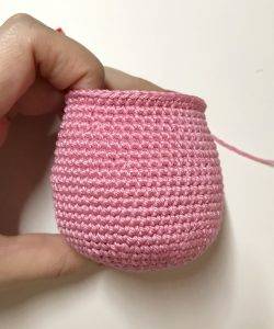 corps vampina chauve souris patron crochet poupée amigurumi débutant gratuit halloween animal