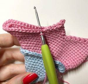 ailes vampina chauve souris patron crochet poupée amigurumi débutant gratuit halloween animal