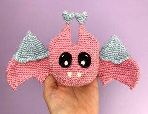 vampina love bat crochet pattern doll amigurumi beginner free halloween animal