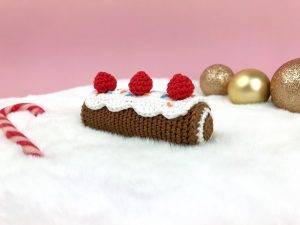 crochet pattern christmas log amigurumi