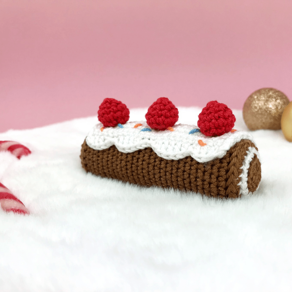 crochet pattern amigurumi christmas log