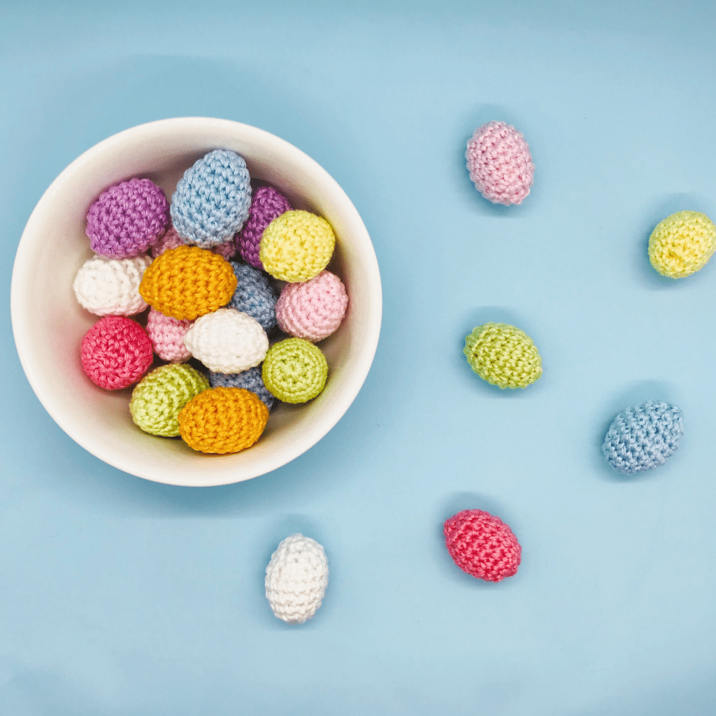 crochet pattern mini easter egg amigurumi