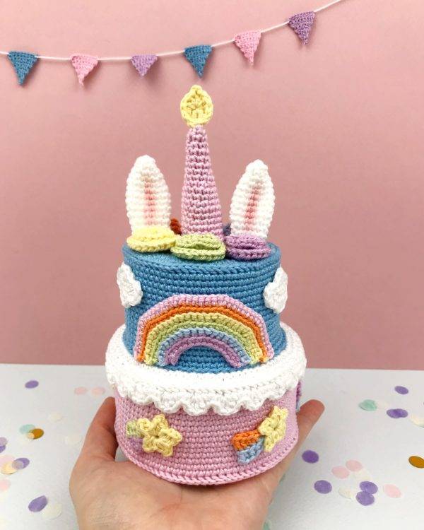 magic birthday cake crochet amigurumi pattern beginner food