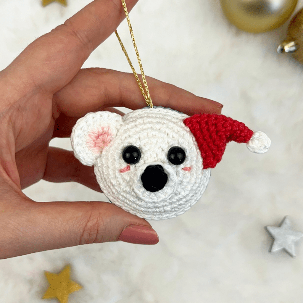 macaron ourson de Noël ours patron crochet facile débutant décoration