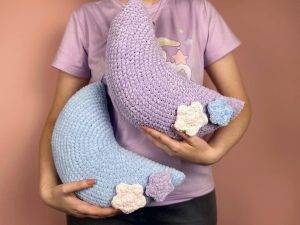 moon pillow free easy crochet pattern amigurumi for beginner decoration room