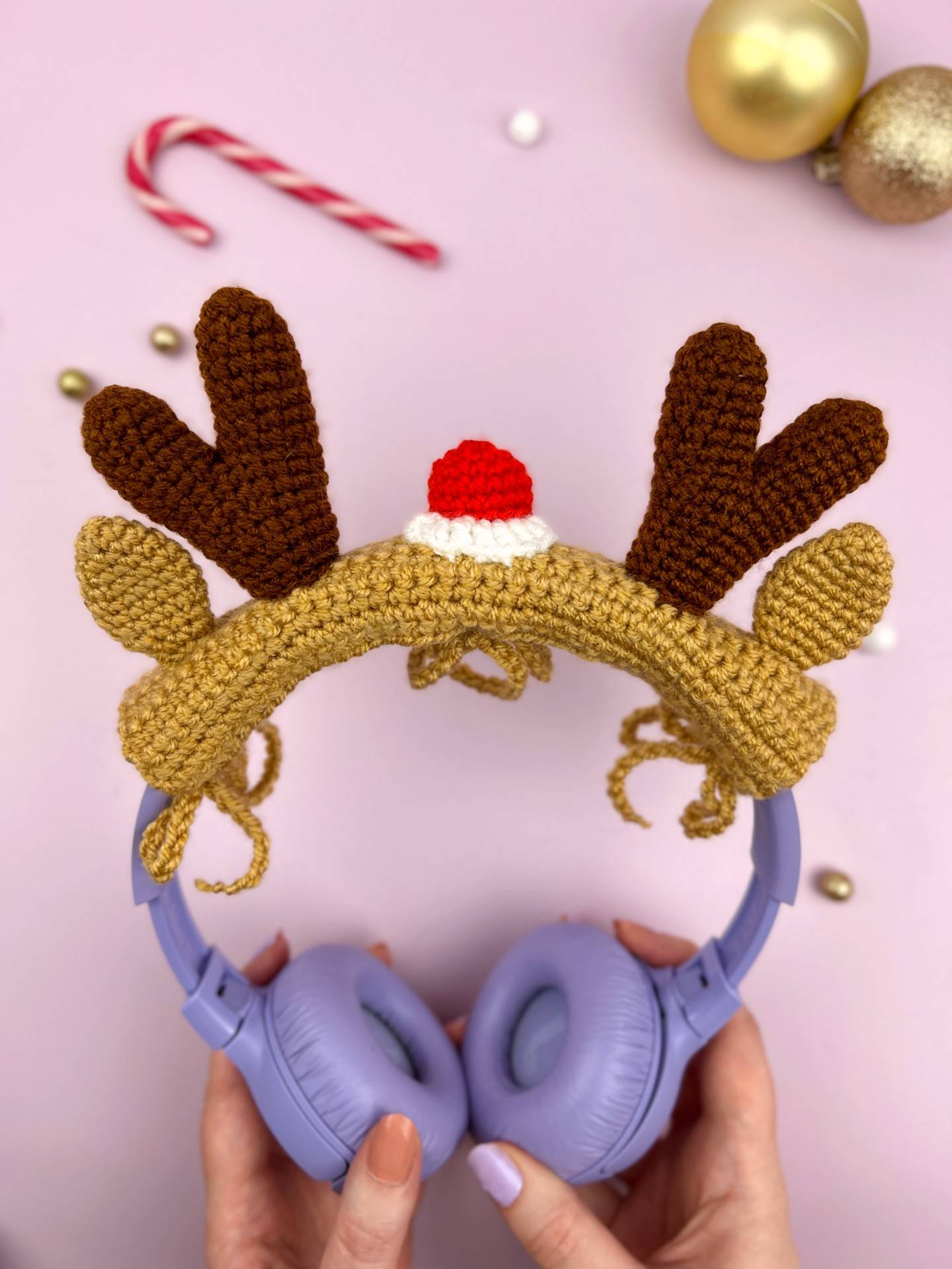 housse casque audio Renne de noël patron crochet decoration accessoire amigurumi débutant gratuit