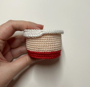 cheveux cupcake père noël patron crochet nourriture dinette amigurumi débutant gratuit