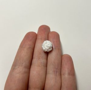 bonnet cupcake père noël patron crochet nourriture dinette amigurumi débutant gratuit