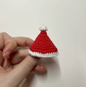 bonnet cupcake père noël patron crochet nourriture dinette amigurumi débutant gratuit