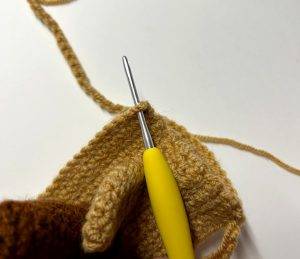 housse casque audio Renne de noël patron crochet decoration accessoire amigurumi débutant gratuit