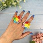 bague fleur arc-en-ciel patron crochet facile rapide débutant bijoux